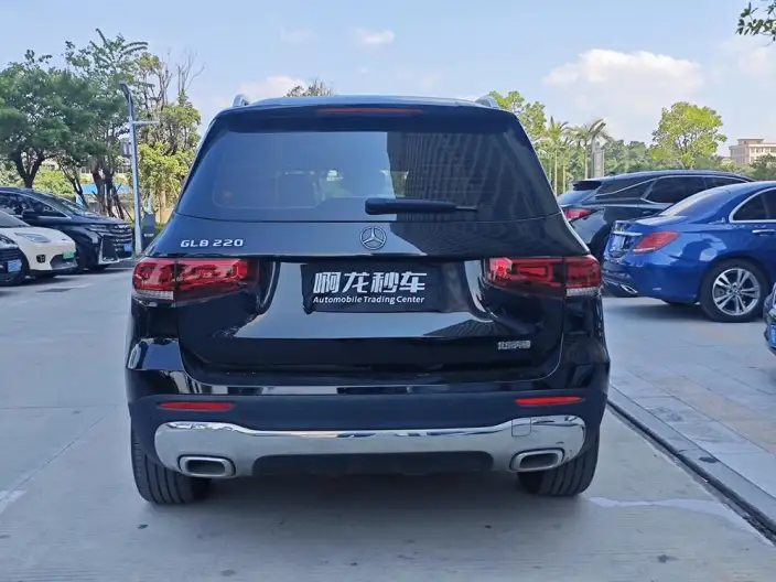 Mercedes-Benz GLB 2022 Model GLB 220 Fashion Model – фото 4
