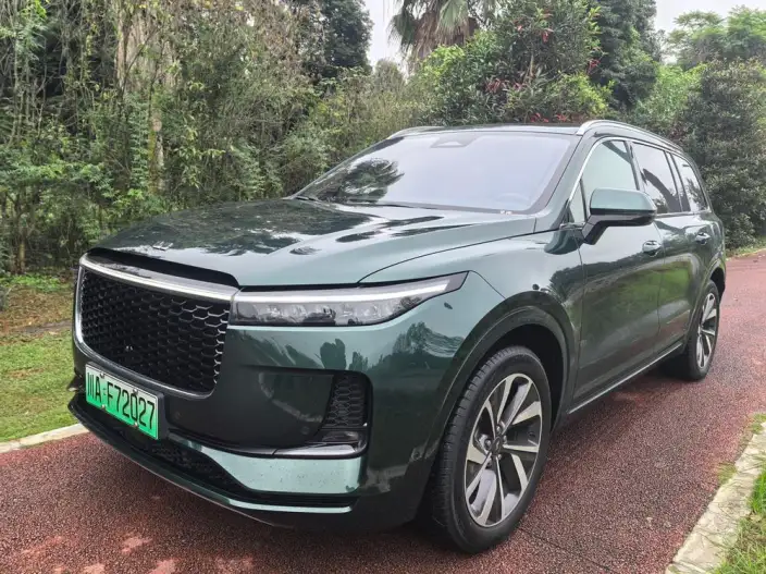Li Auto ONE 2021 Model Extended Range 6 seat Edition – фото 1