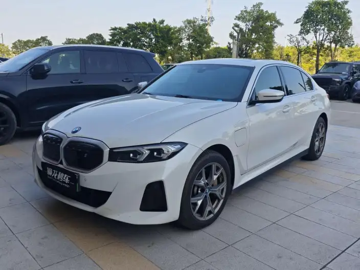 BMW i3 2023 Model eDrive35L – фото 1