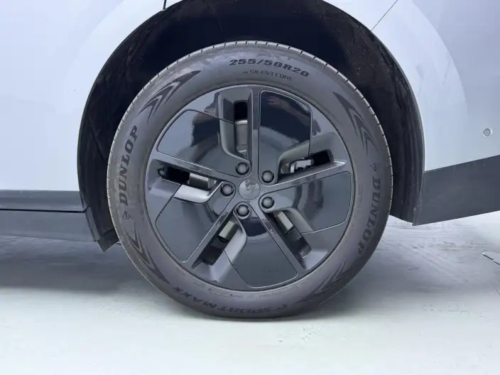 Li Auto i6 2025 Model 2WD Standard Edition – фото 9