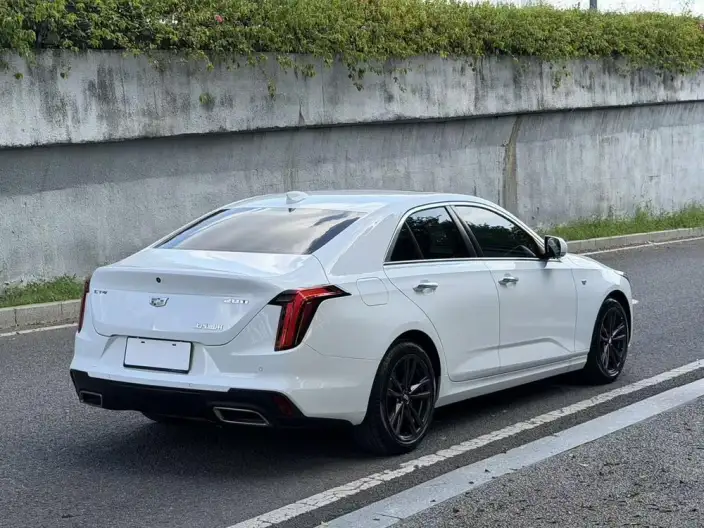 Cadillac CT4 2022 Model 28T Luxury Model – фото 6
