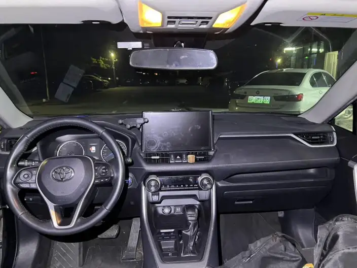 Toyota Wildlander 2022 Model Hybrid 2.5L 2WD Luxury PLUS Edition – фото 6