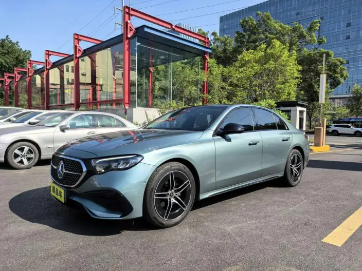 Mercedes-Benz E-Class Imported 2024 Model E 260 Sports Edition – фото 1