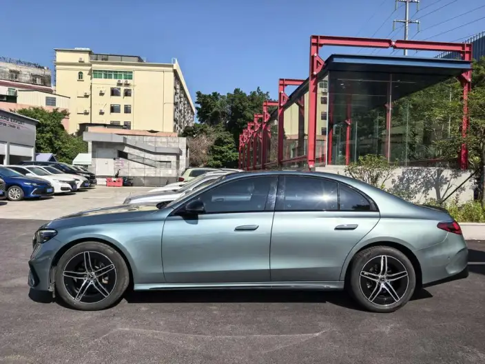 Mercedes-Benz E-Class Imported 2024 Model E 260 Sports Edition – фото 4