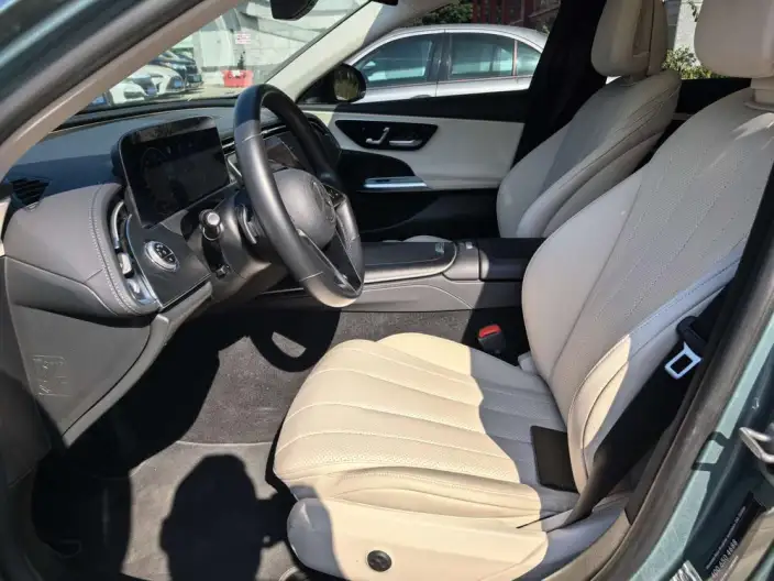 Mercedes-Benz E-Class Imported 2024 Model E 260 Sports Edition – фото 9