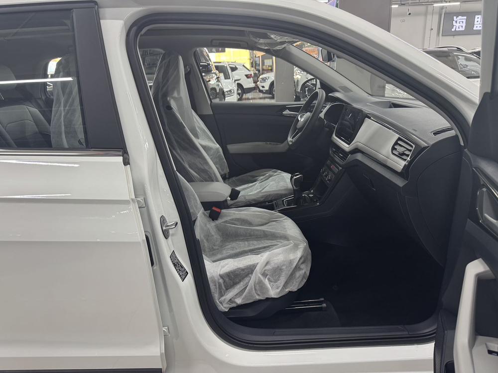Volkswagen Tharu 2025 New Edge 1.5L Ambitious Edition – фото 10