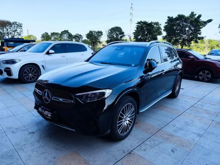 Mercedes-Benz GLC 2024 Model Facelift GLC 300 L 4MATIC Dynamic Model 5 seat – фото 1