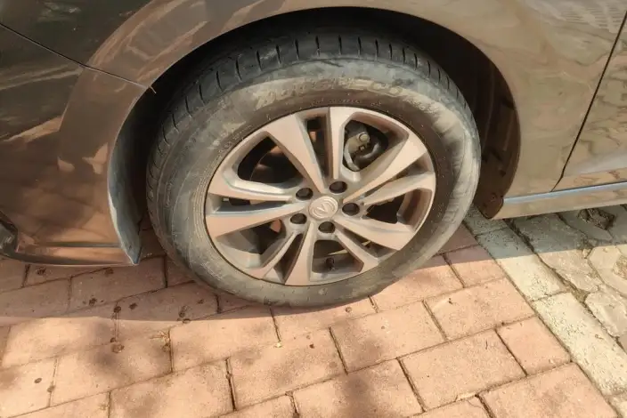 Changan Eado 2023 Model PLUS Changxiang Edition Blue whale NE 1.4T GDI DCT Noble Model – фото 6
