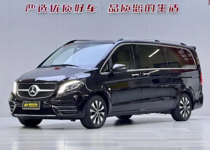 Viano 2021 Model 2.0T Business Edition 7 seat – фото 1