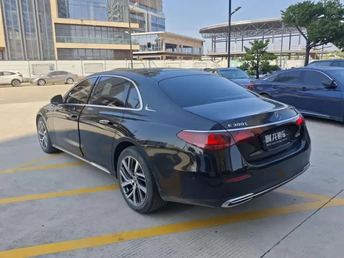 Mercedes-Benz E-Class 2024 Model Facelift E 300 L Fashion Model sedan – фото 4