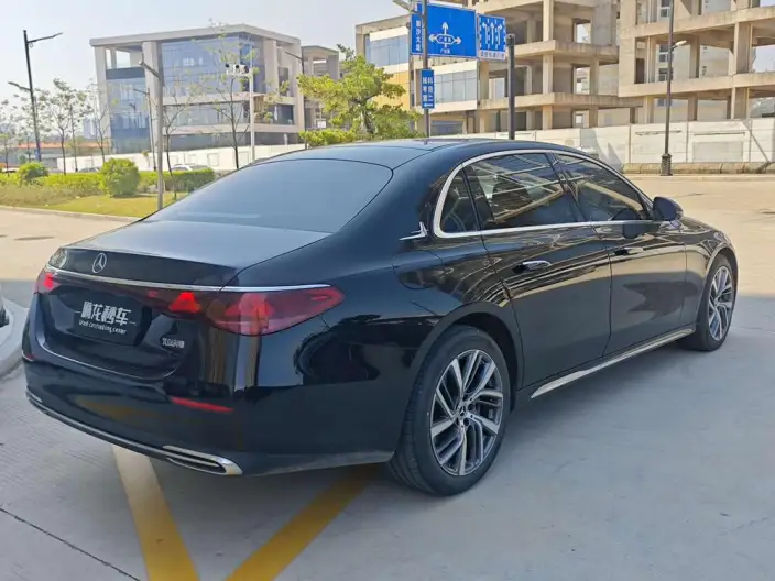 Mercedes-Benz E-Class 2024 Model Facelift E 300 L Fashion Model sedan – фото 6