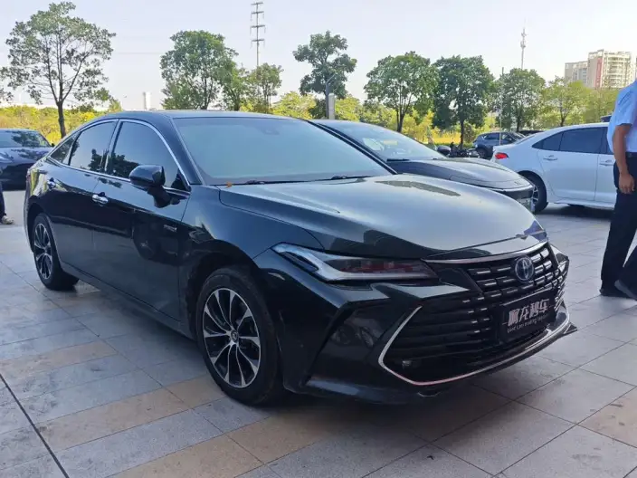 Toyota Avalon 2022 Model Hybrid 2.5L Deluxe Edition