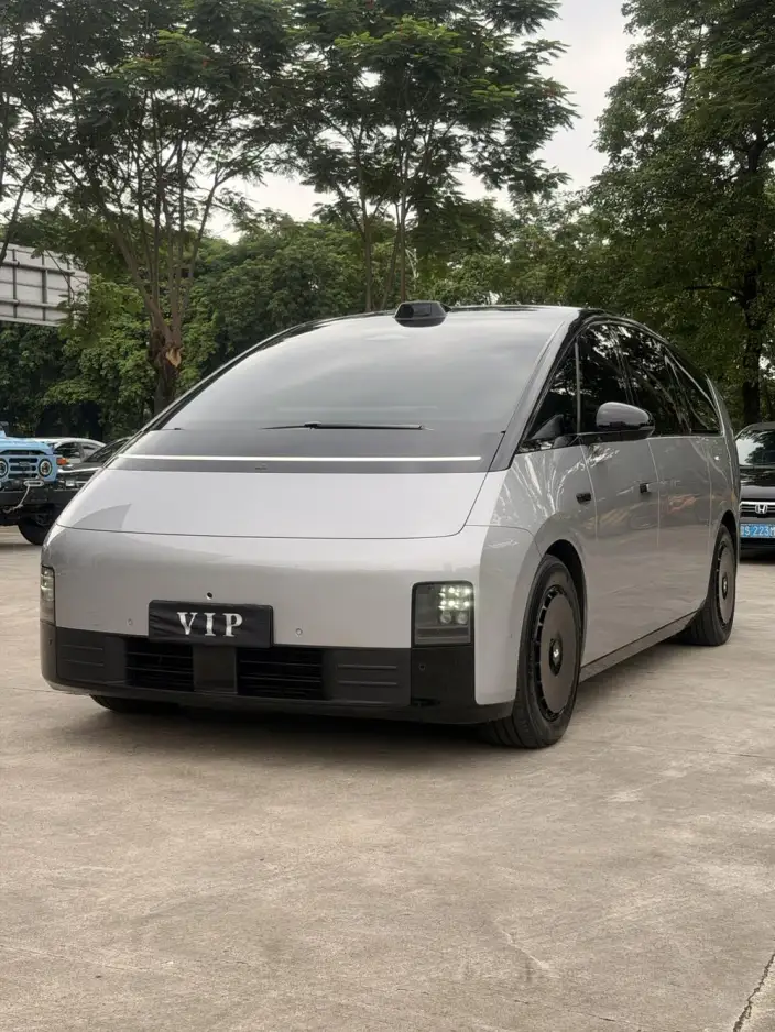 Li Auto MEGA 2024 Model Ultra Edition