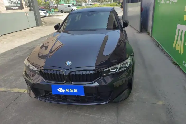 BMW 3 Series 2025 Model 330Li M Sports Night Set – фото 2