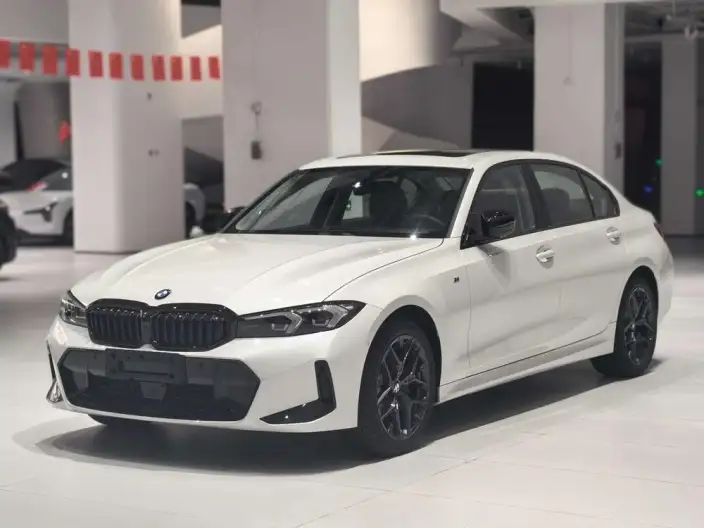 BMW 3 Series 2026 Model 330Li M Sports Night Set – фото 1