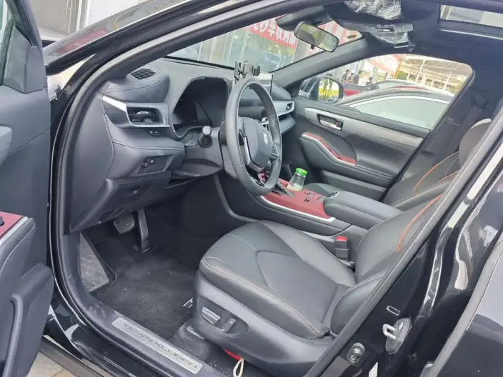 Crown Kluger 2026 Model Intelligent Hybrid 2.5L E-CVT 2WD Deluxe Edition – фото 9