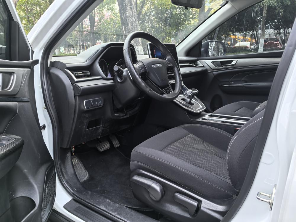 Haval M6 2023 PLUS 1.5T DCT Elite Smart Connect – фото 8