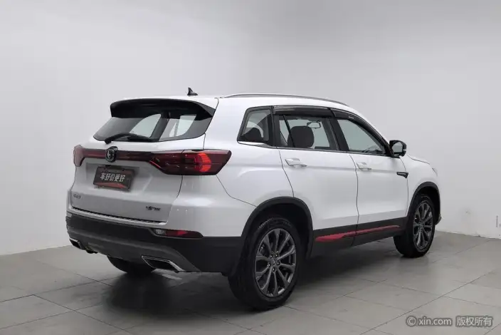 Changan CS75 2022 Model Blue Whale Edition 1.5T DCT Noble Model