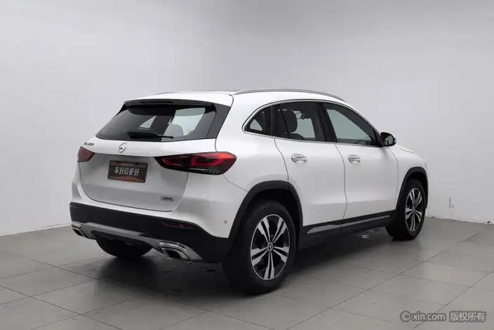 Mercedes-Benz GLA 2022 Model Facelift GLA 200 – фото 4