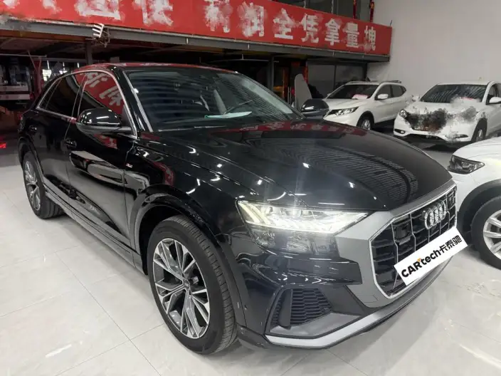 Audi Q8 2023 Model 55 TFSI Luxury Dynamic Model