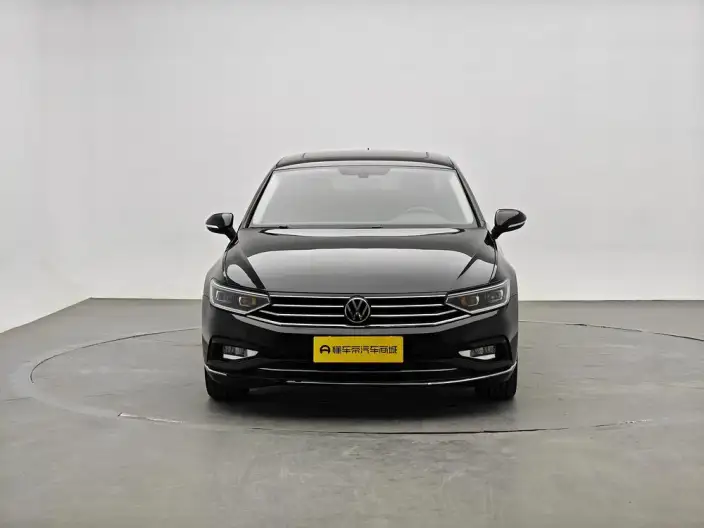 Volkswagen Magotan 2020 Model 330TSI DSG Leading Model
