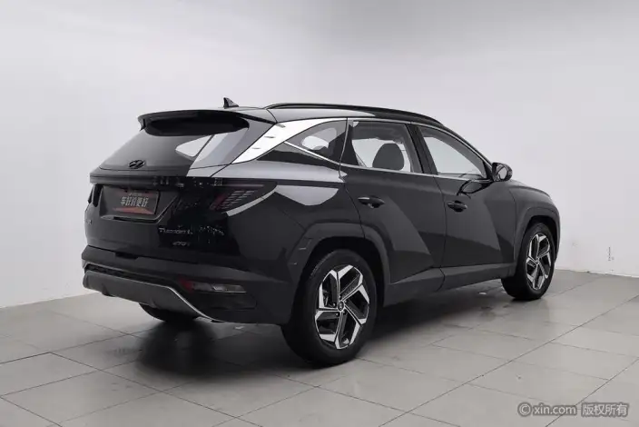 Hyundai Tucson 2023 Model Hyundai Tucson L 1.5T DLX 2WD Deluxe Edition – фото 4