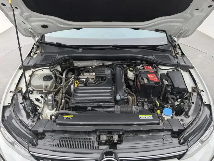Volkswagen Golf 2021 Model 280TSI DSG R-Line – фото 10