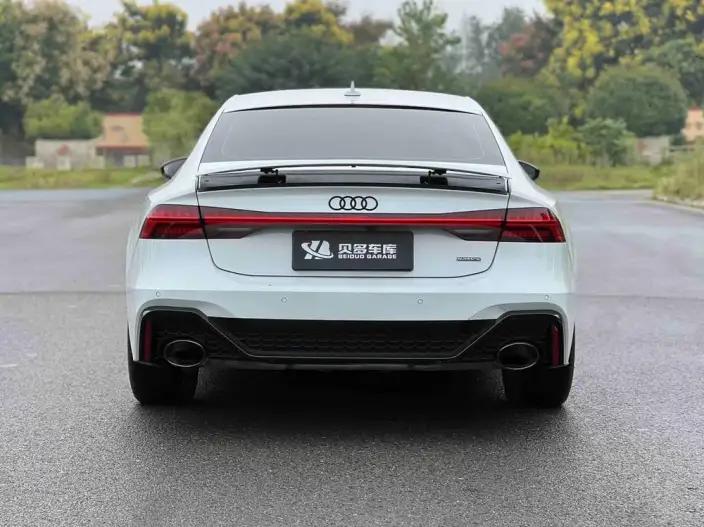 Audi A7 2022 Model 55 TFSI quattro Exclusive Model – фото 6