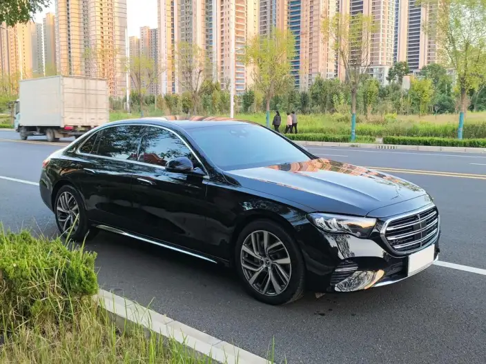 Mercedes-Benz E-Class 2024 Model Facelift E 300 L Fashion Model sedan – фото 3