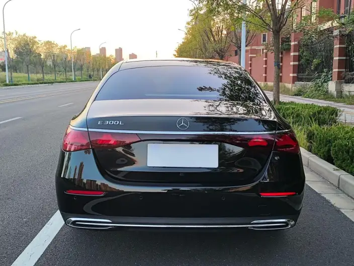 Mercedes-Benz E-Class 2024 Model Facelift E 300 L Fashion Model sedan – фото 6