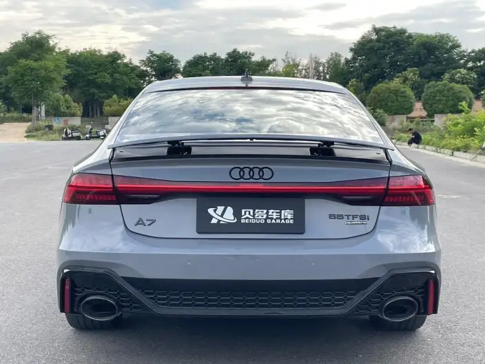 Audi A7 2023 Model 55 TFSI quattro Exclusive Model – фото 6