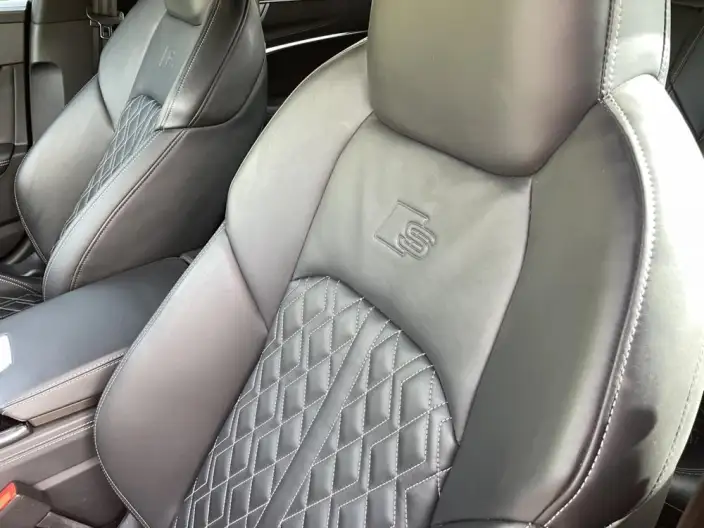 Audi A7 2023 Model 55 TFSI quattro Exclusive Model – фото 9