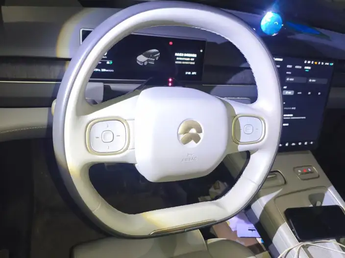 NIO ES8 2024 Model 75kWh – фото 7