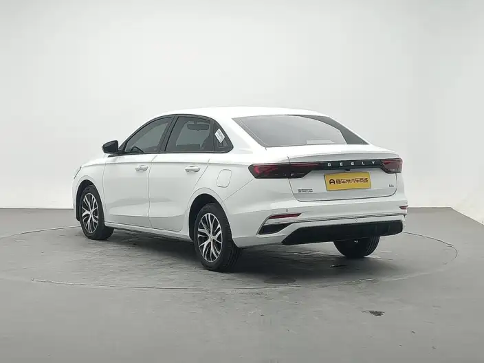 Geely Emgrand 2025 Model No. 4 Gen 1.5L CVT Star Glory Edition – фото 5