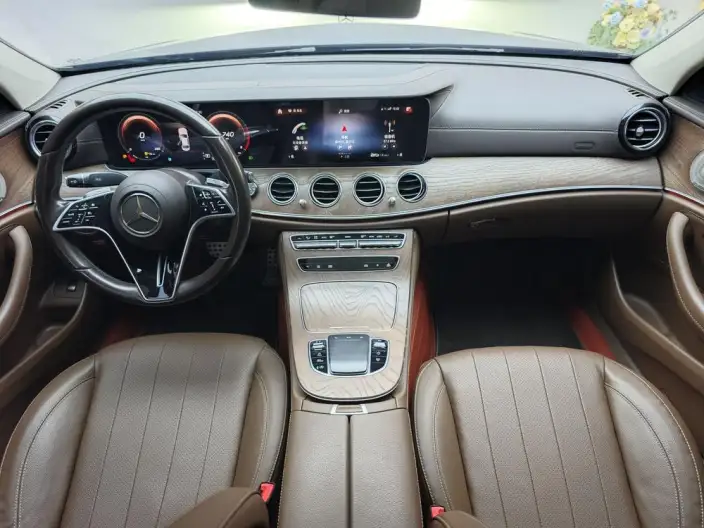 Mercedes-Benz E-Class 2023 Model Facelift E 300 L Luxury Model sedan – фото 9