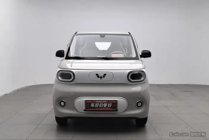 Wuling Hongguang MINIEV 2024 Model 215km Youth Edition Lithium Iron Phosphate