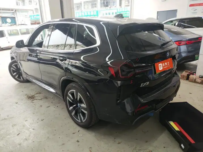 BMW iX3 2022 Model Leading Model