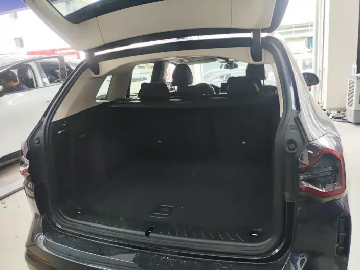 BMW iX3 2022 Model Leading Model – фото 9