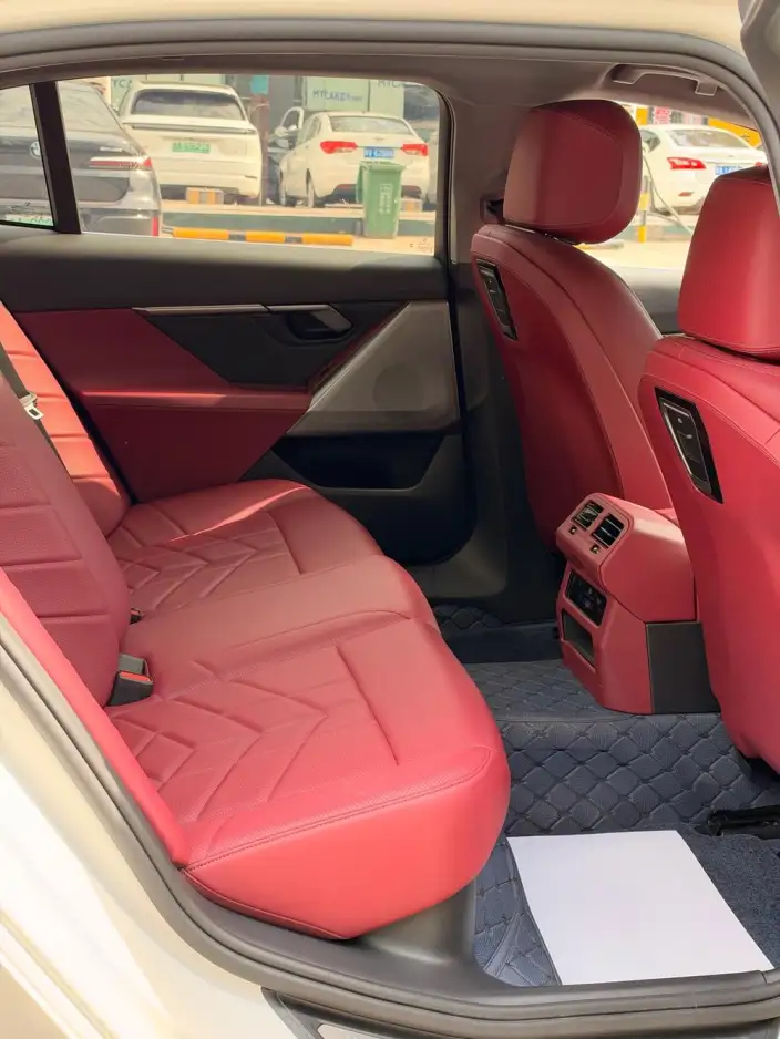 BMW i5 2024 Model eDrive35L M Sports Set – фото 7