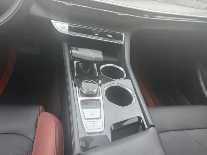 Changan Eado 2022 Model PLUS Blue whale NE 1.4T GDI DCT Noble Model – фото 9