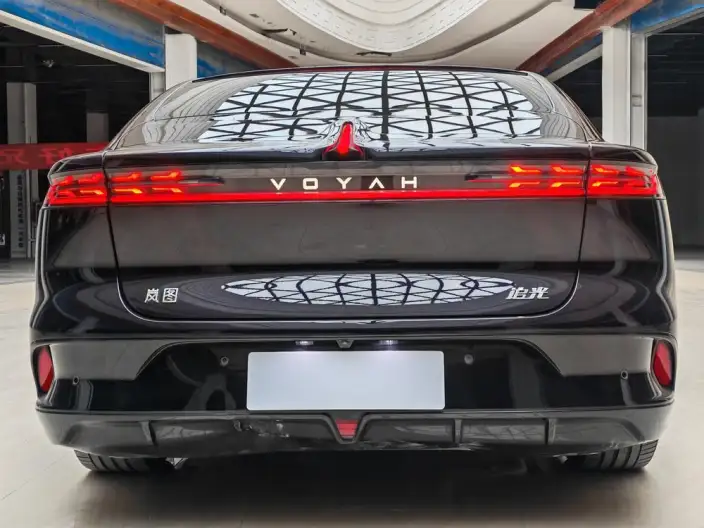 VOYAH Pursuit PHEV 2024 Model Ultra-long Endurance 4WD Ultimate Edition – фото 5
