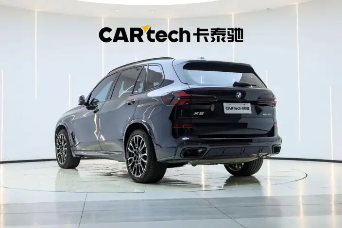 BMW X5 2023 Model xDrive40Li M Sports Night Set – фото 5