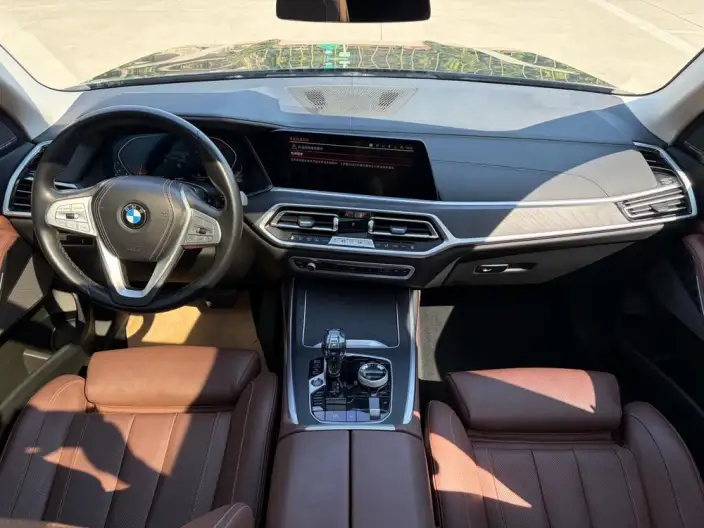 BMW X7 2022 Model xDrive40i Leading Model Luxury Set – фото 7