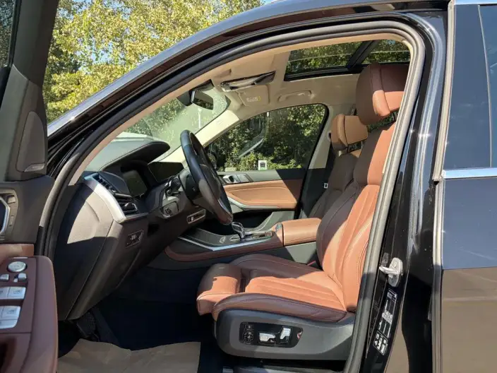 BMW X7 2022 Model xDrive40i Leading Model Luxury Set – фото 10