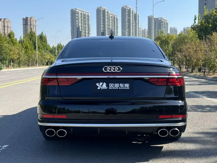 Audi S8 2022 Model S8L 4.0TFSI quattro Collector Edition Edition – фото 6