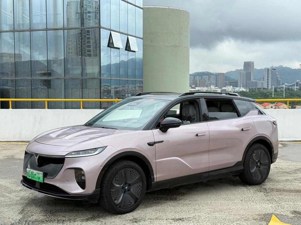VOYAH Zhiyin 2024 AWD Global Edition