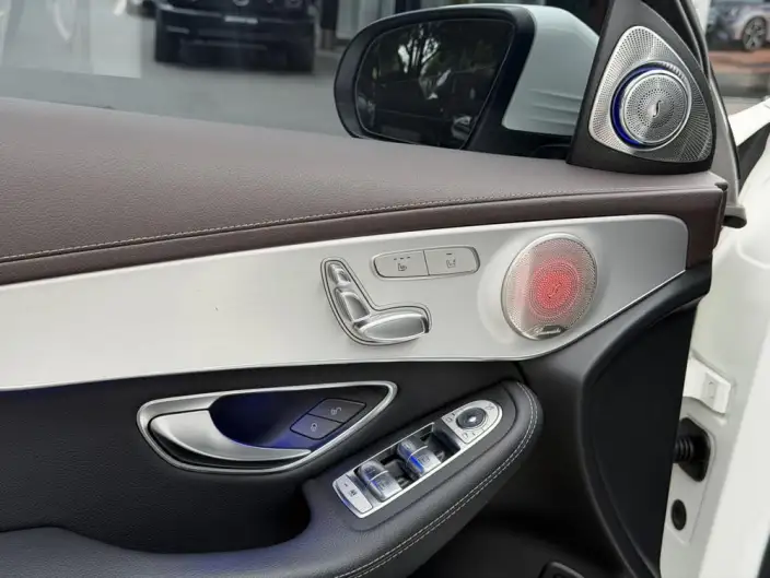 Mercedes-Benz GLC 2022 Model GLC 260 L 4MATIC Dynamic Model – фото 10
