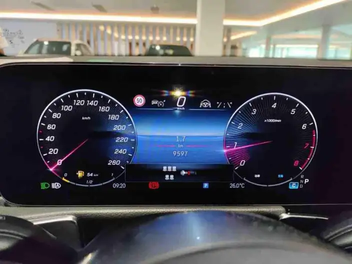 Mercedes-Benz GLB 2024 Model Facelift GLB 220 Fashion Model