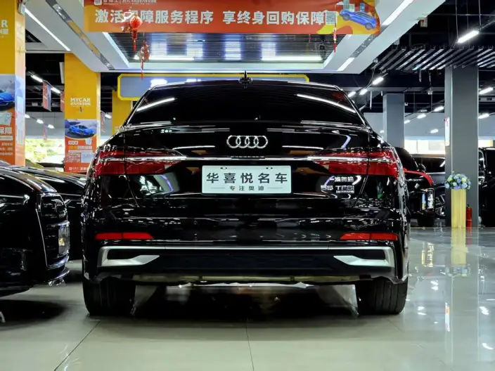 Audi A6L 2023 Model 55 TFSI quattro Exclusive Dynamic Model – фото 5