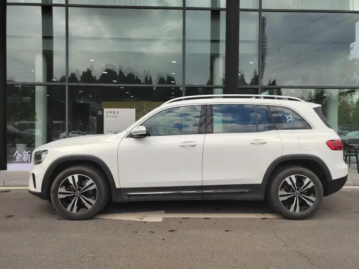 Mercedes-Benz GLB 2024 Model GLB 200 Dynamic Model